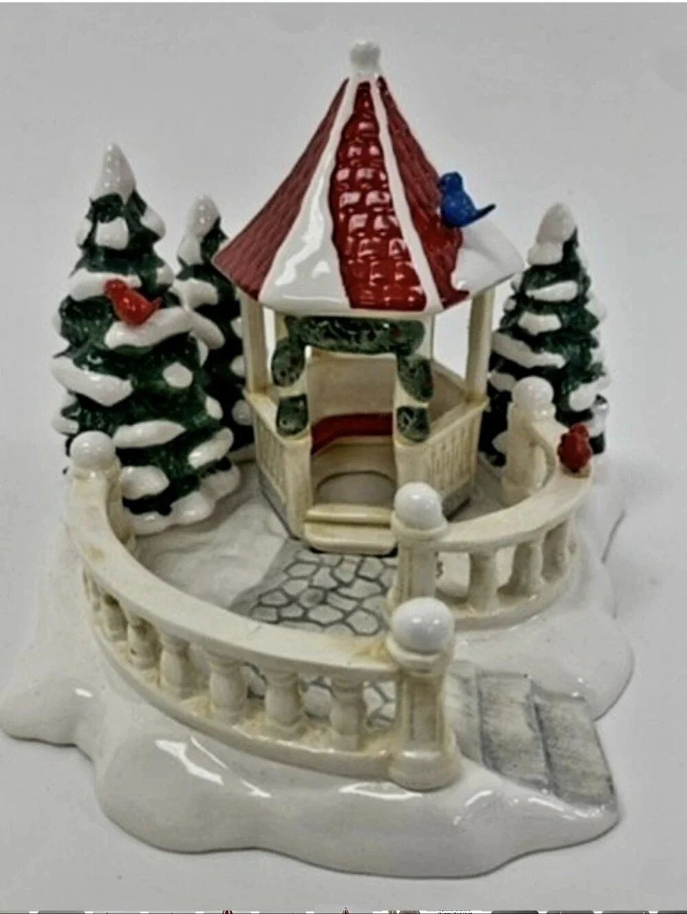 VINTAGE DEPARTMENT 56 GAZEBO EUC ORIIGINAL SNOW VILLAGE